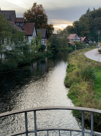 Brücke und Flu&szlig;